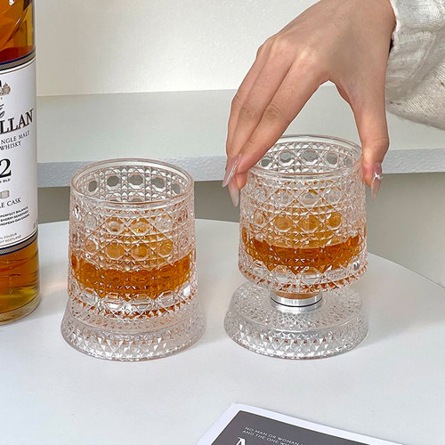 轻奢高档威士忌洋酒杯古典旋转水晶玻璃杯高级感网红白兰地啤酒具