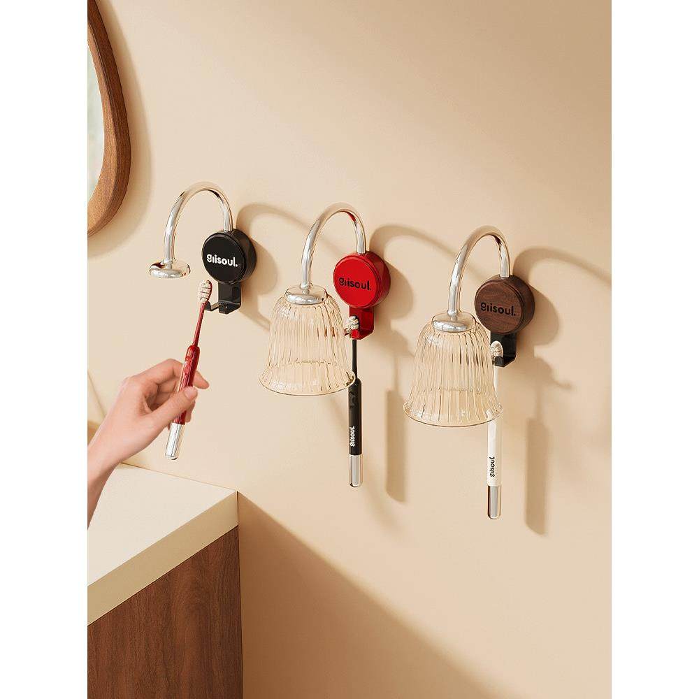 梵几牙刷漱口杯架吸盘置物架壁挂式免打孔牙刷架新款刷牙漱口杯架