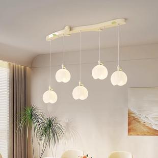 奶油风餐厅吊灯吧台餐桌客厅主卧室吸顶灯具2025新款 现代简约艺术