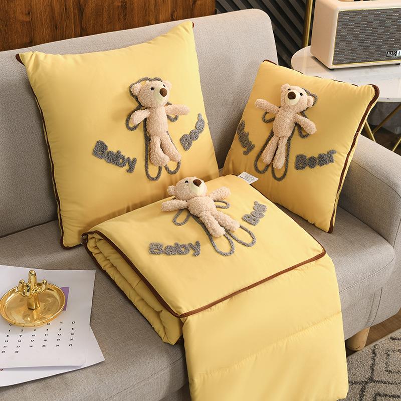 抱枕被子水晶绒两用汽车办公室午睡毯子二合一加厚靠枕四季礼品