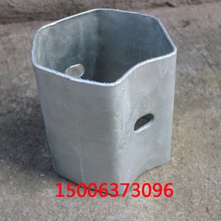 高速公路波形梁护栏板防阻块端头立柱帽托架镀锌喷塑螺丝配件厂家