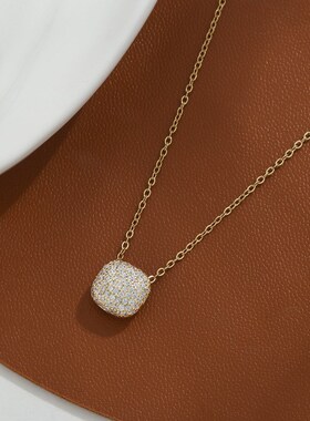 2024年新款镶锆石气质锁骨链女高级感满钻方糖项链精致百搭毛衣链