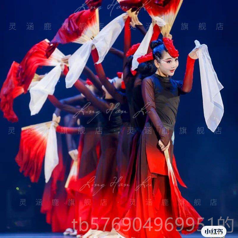 新款儿童溯古典舞舞蹈服飘逸女渐层中国风扇子舞伞舞演出跃舞服群