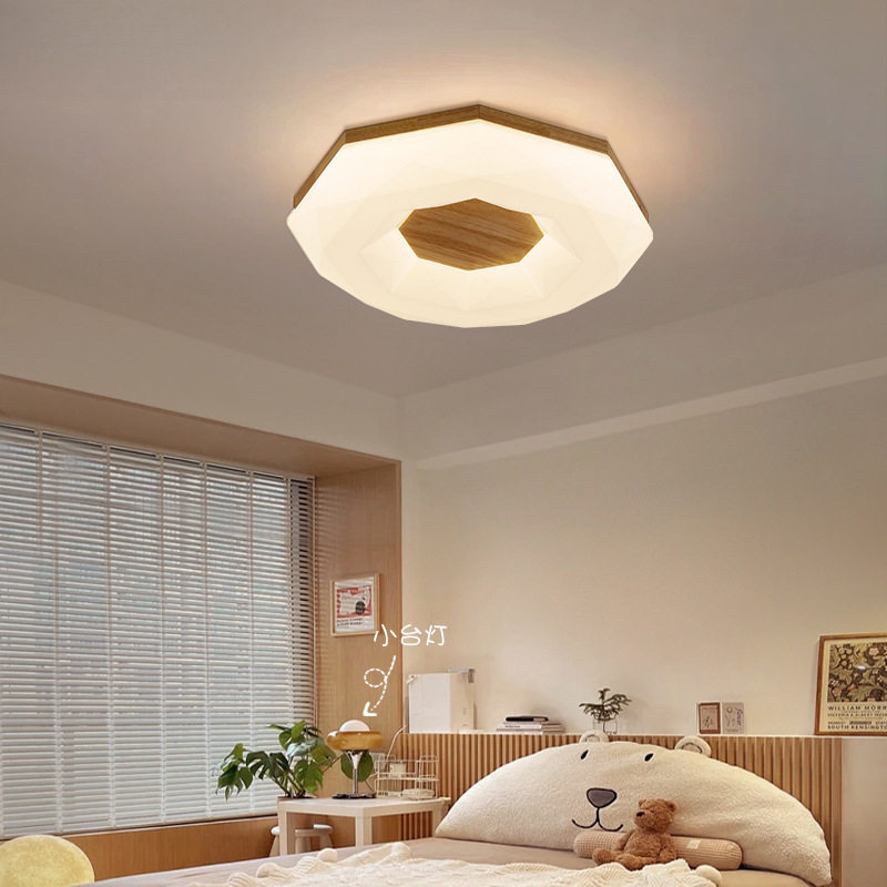 原木现代简约卧室吸顶灯