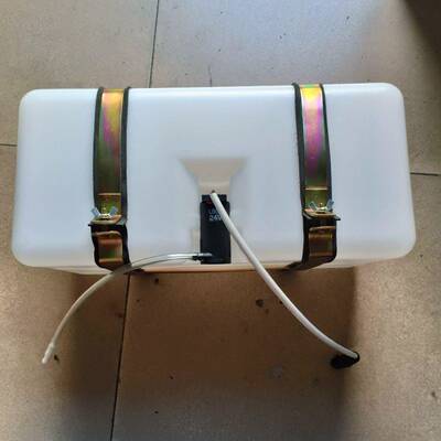 客车雨刮水箱23184水壶汽车风洗涤器机车配件雨刮海升喷淋壶格13