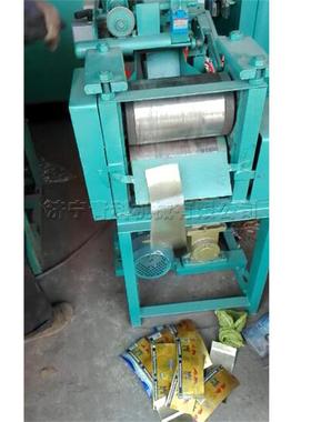 直平筒易拉罐剪开展HQX机口马铁皮铺平机废易拉罐切旧身压平机