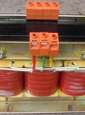 SG-400VA/400W三相干式隔离变压器380V变55V降压控制变压器
