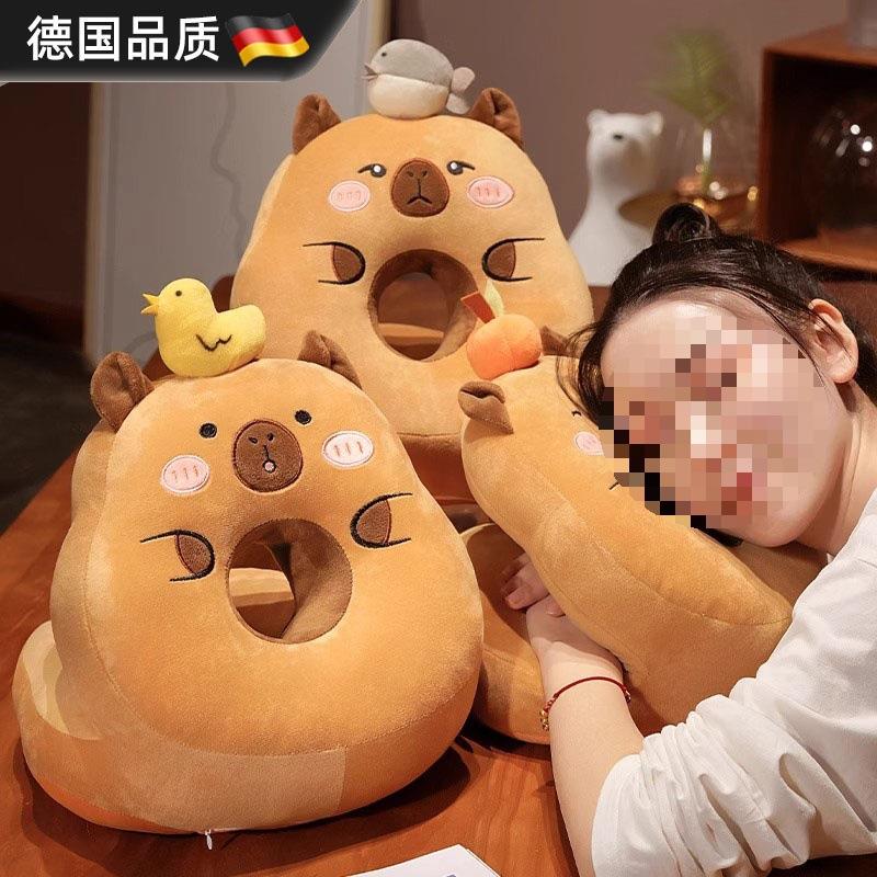 德国抱枕办公室卡皮午睡枕趴睡枕儿童午休巴拉小学生睡觉包邮