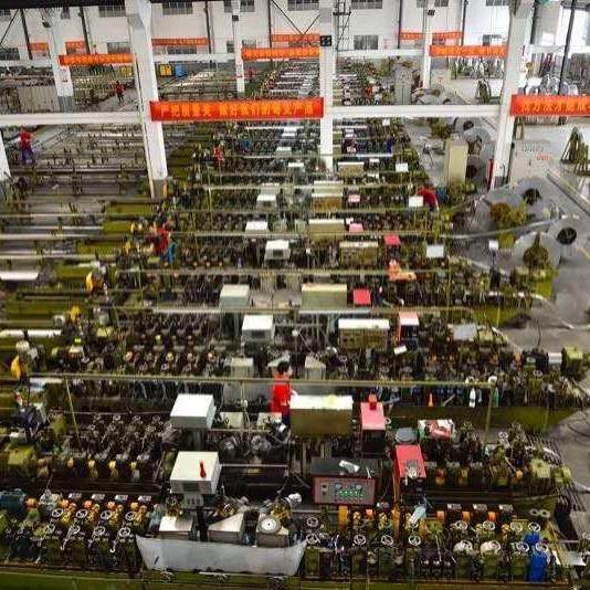 30立4不锈钢旋转楼梯扶手家装柱护铁艺楼阁楼梯手LVC圆扶管栏立柱