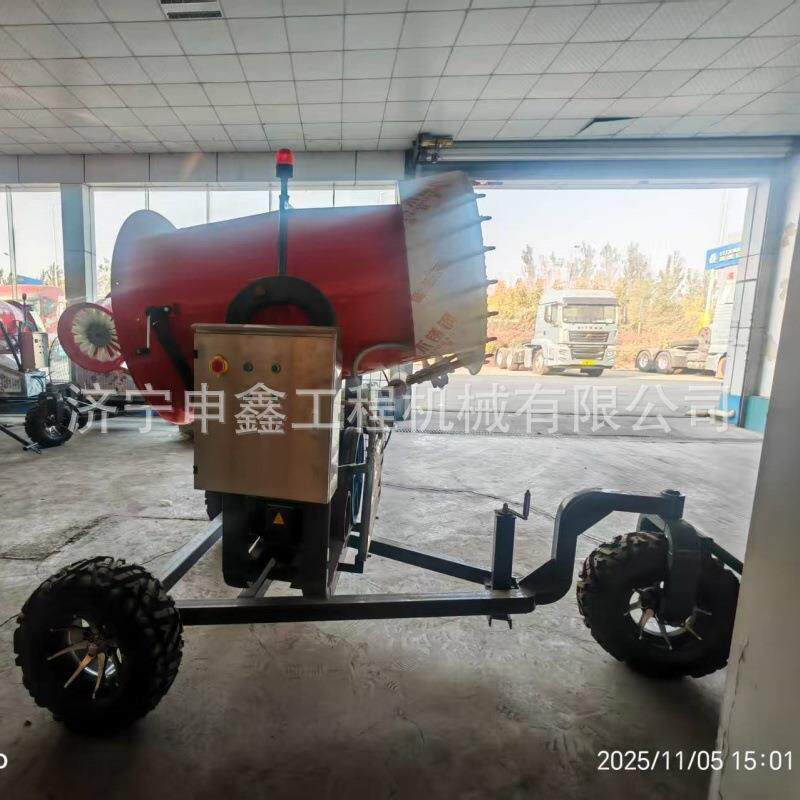 户景区铜滑雪履带场外式造雪机景观雪1234花机嘴手推轮胎式雾炮造