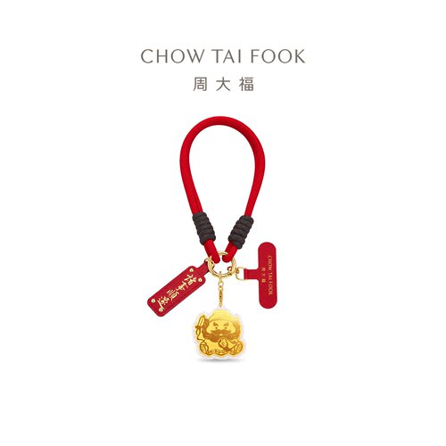 周大福足金黄金手机挂件逢凶化吉