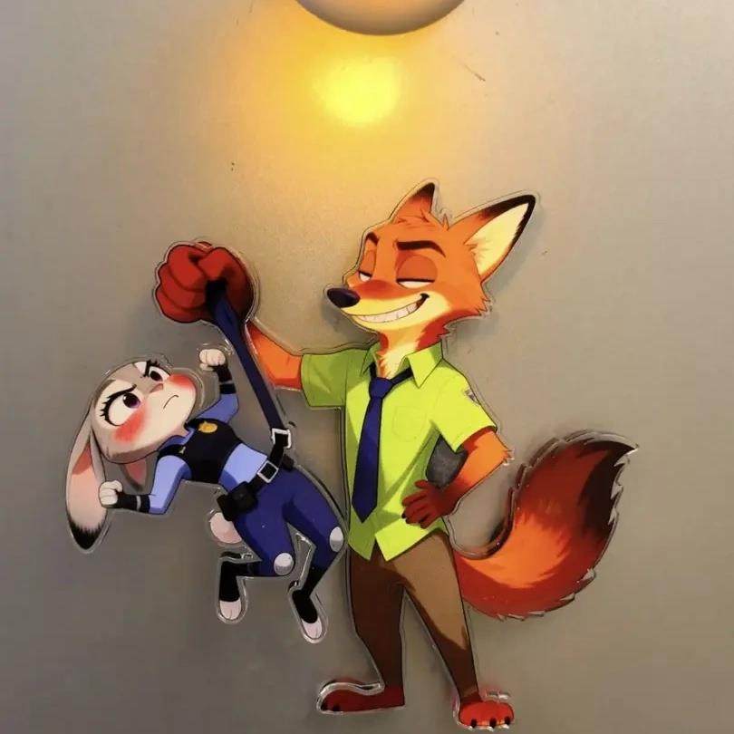 疯狂动物城旋转磁吸亚克力冰箱贴高颜值家居装饰送朋友cc