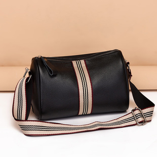 今年流行真皮爆款包包2023新款潮高级感时尚百搭春季斜挎包女小包