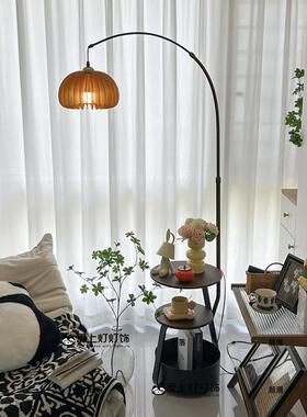 床中古风客厅落地灯沙发旁主置物架AAZ摆件复古书卧室房头柜一体