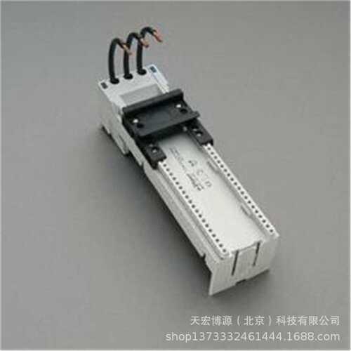 转接器 16 A  1 个固定支承导轨，带导线 AWG 14、母线系统 32666