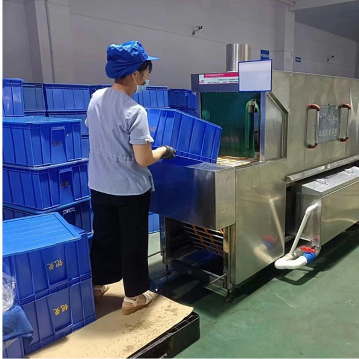 蔬菜筐蒸汽清洗风干烘干一体机