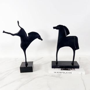 新中创式 饰品摆 房意铸铁抽象摆件低头厅鹿样2580板房玄关客书软装