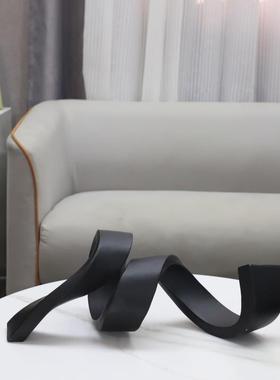 现代简约几何形飘带树脂摆件客厅玄关酒店电视柜样板房家居装饰品