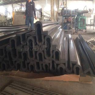 船坞坞门橡胶条船用大型橡胶防撞条船用橡胶防撞条