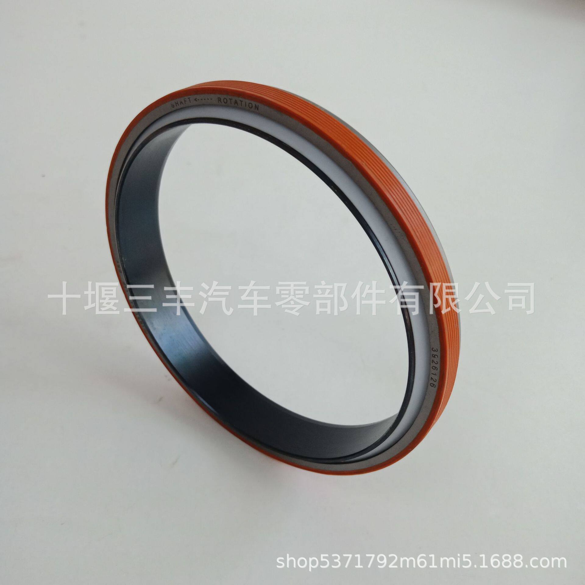 柴油发动机配件6BT曲轴后油封组件3926126适用于发动机油封