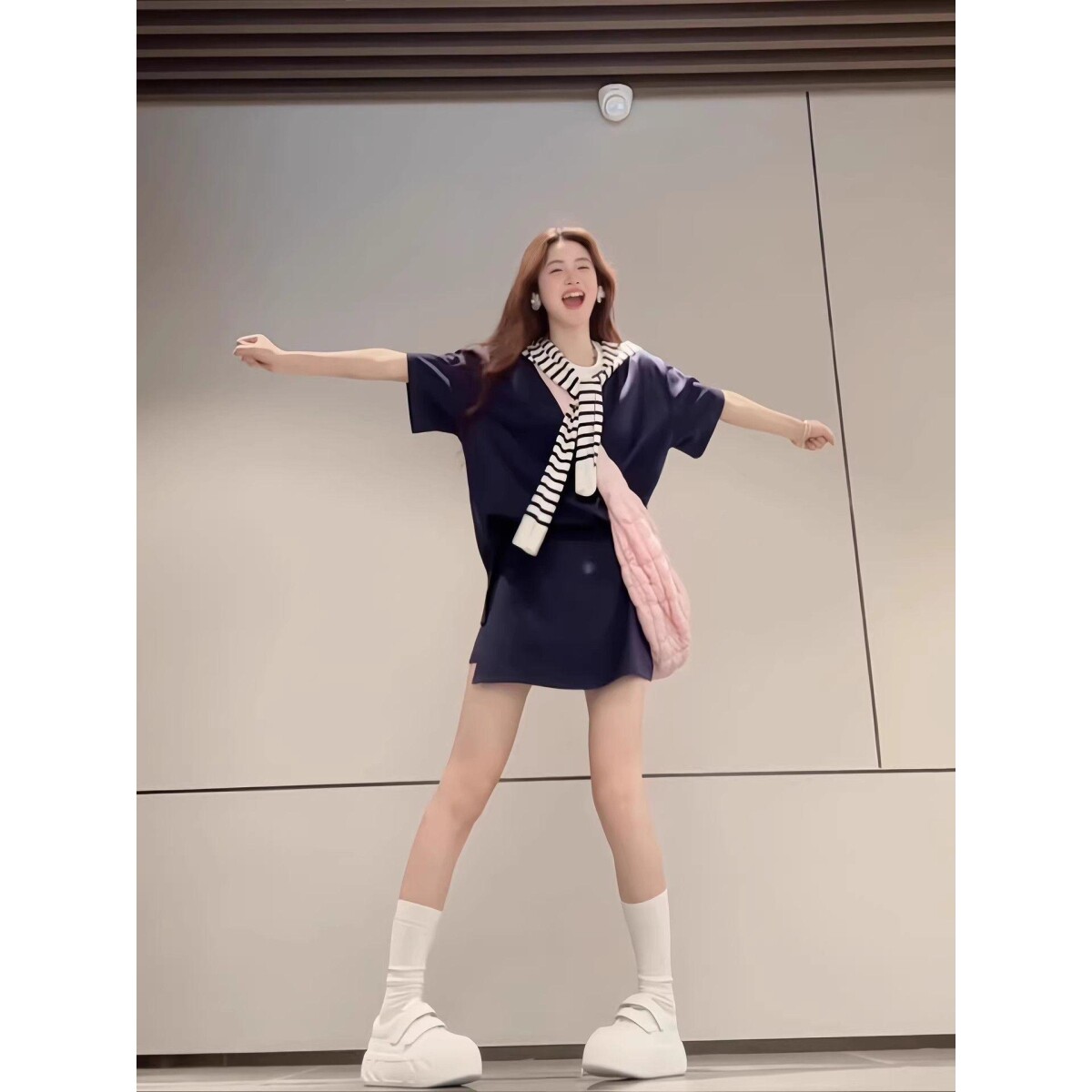 套装2026休闲运动服女夏季学生宽松显瘦韩版时尚短袖短裙两件套装
