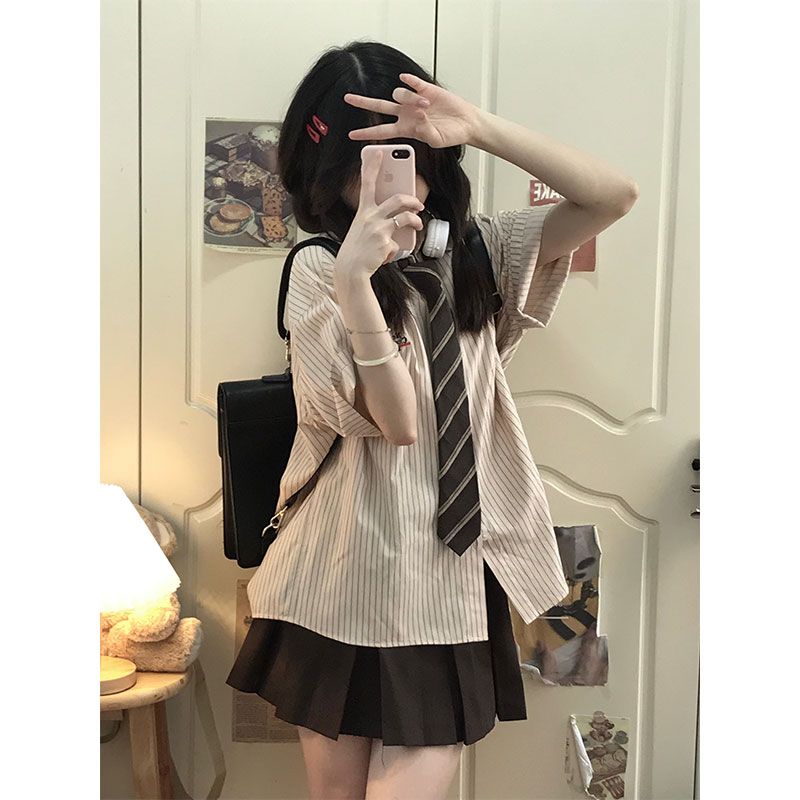 晨领jk制服套装夏季条纹短袖衬衫女设计感休闲日系学院风大码衬衣