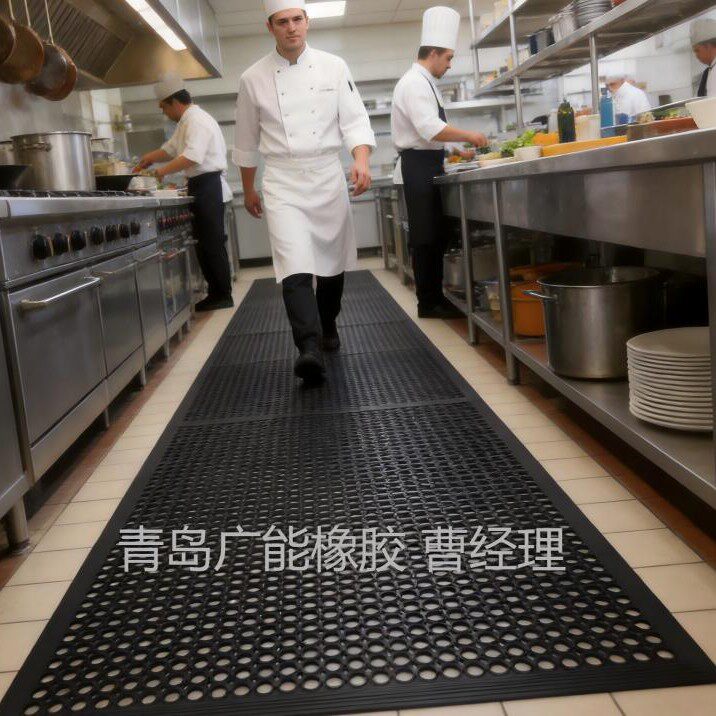 1524*914*12mm橡胶防滑垫商用夜市海鲜市场防滑缓冲带孔地垫GNS