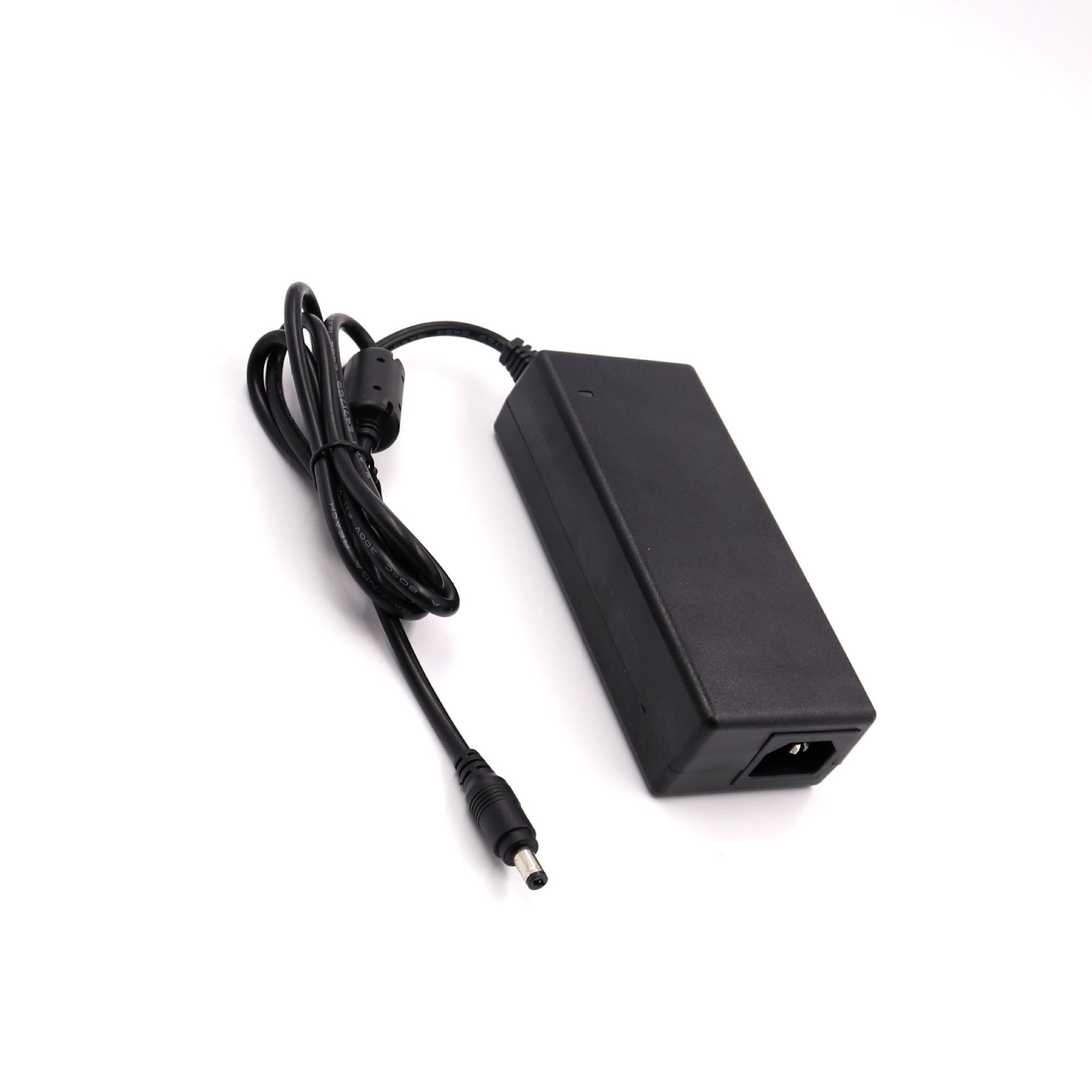 现货12V8A中规3C认证电脑 移动硬盒 数码相机 智能电器 开关电源