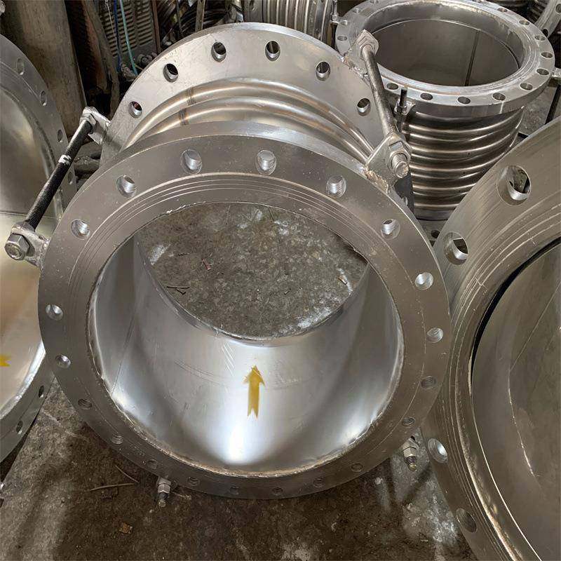 不锈套钢316L卡盘国标接头金属软管，活螺母金属软管，法兰金式属