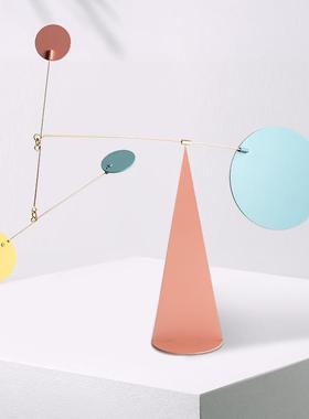家居装饰摆件电视柜创意样板房客厅桌面北欧几何艺术动态平衡摆件
