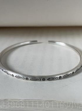 高档菩提树下足纯银小鱼纹银复古做旧泰国手工银闭口女款镯花手手