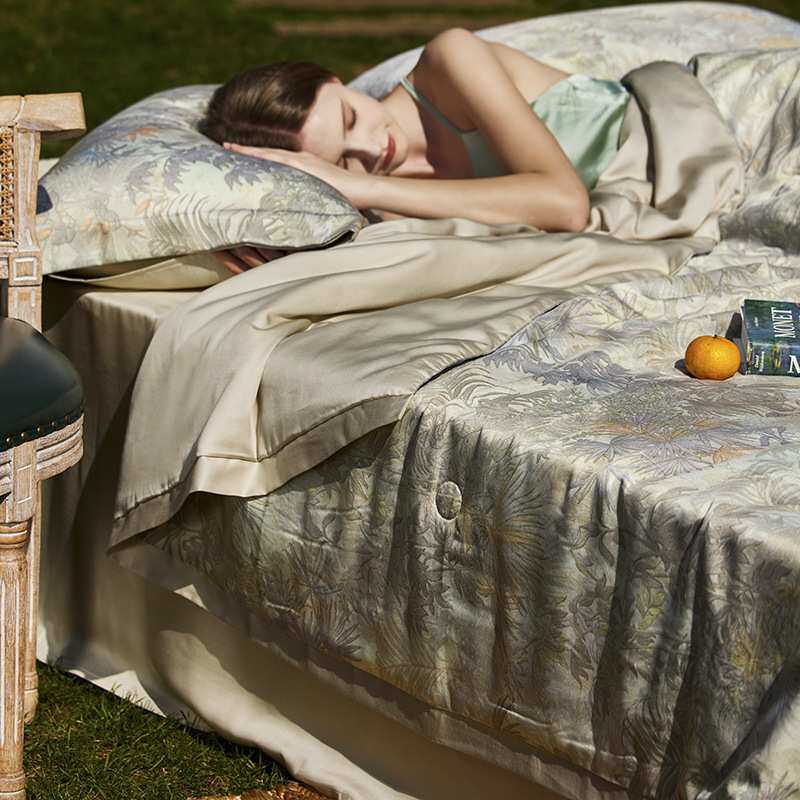 出口欧美莱赛尔天丝夏被-专版数码印花配夏被四件套夏凉感被清爽
