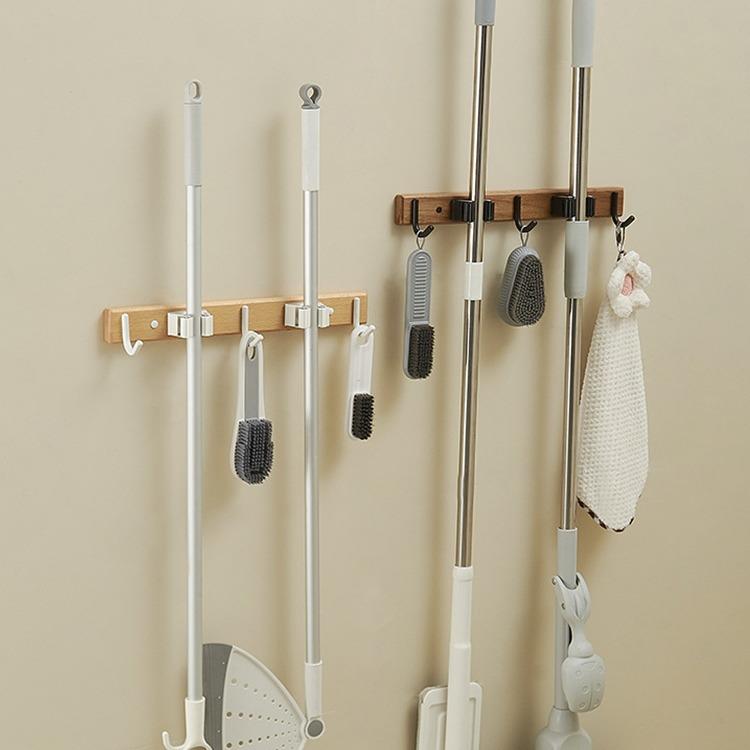 实木加厚拖把架免打孔强力拖把挂钩卫生间墙上壁挂式拖把夹奶油风