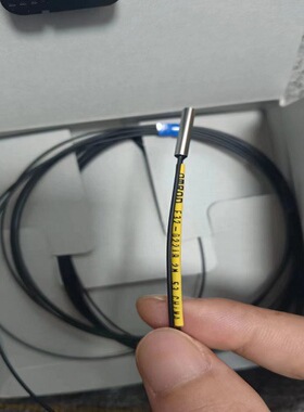 OMRON欧姆龙光纤传感器头E32-D221B