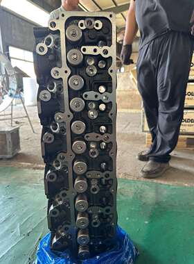 11039-06J00 TD42气缸盖 11039-06J01 汽车配件TD42