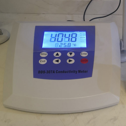 DDS-307A实验室电导率仪 DDS-307A 自动温度补偿数显水质电导率仪