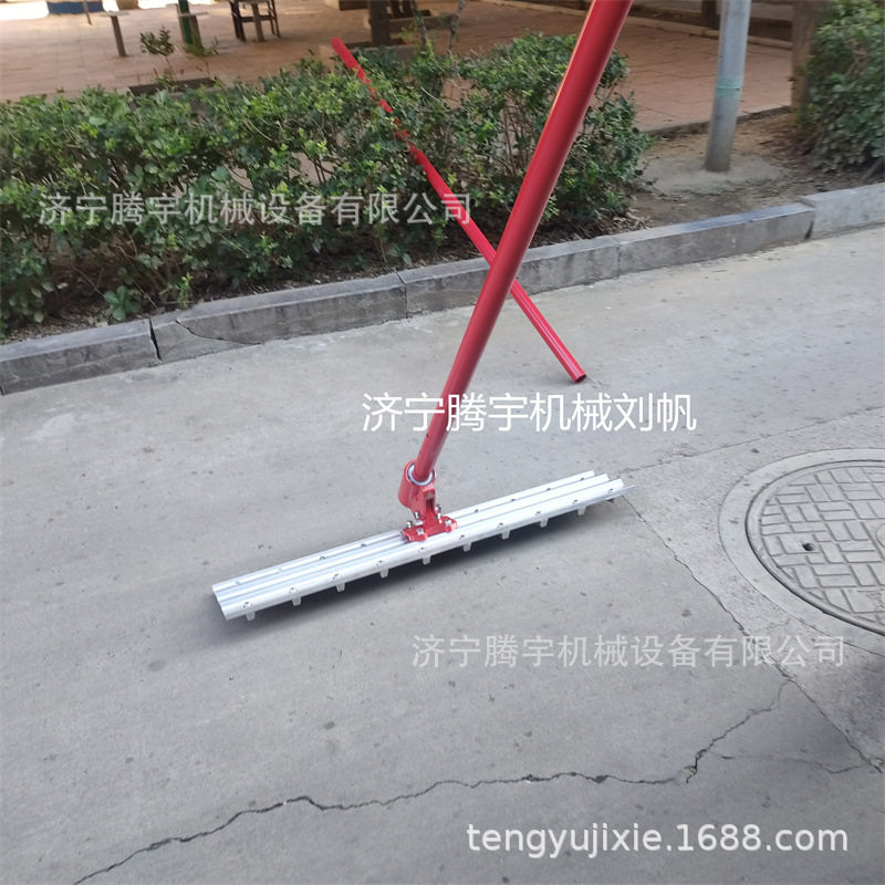 手动牛场拉槽机 养殖场地面拉纹机牛场手动拉耙开槽器牛场拉纹器