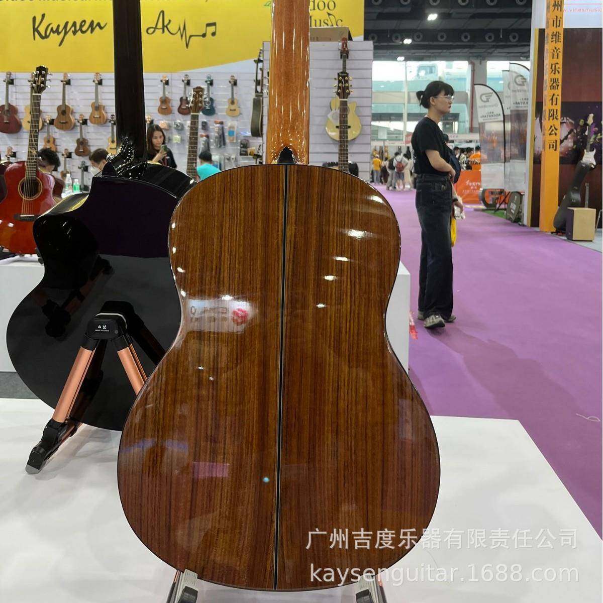 39寸手工板单典吉亮光云杉面板胡桃木古CG530S高档电箱古典木吉他,乐器/吉他/钢琴/配件,吉他-民谣吉他,淘宝优惠券,粉丝福利购,淘宝优惠卷