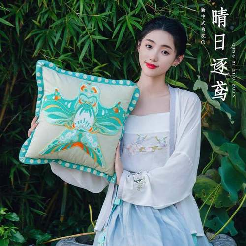 新中式客沙发厅抱枕刺法式绣中国风纸鸢椅子靠垫床头jx046腰枕榻