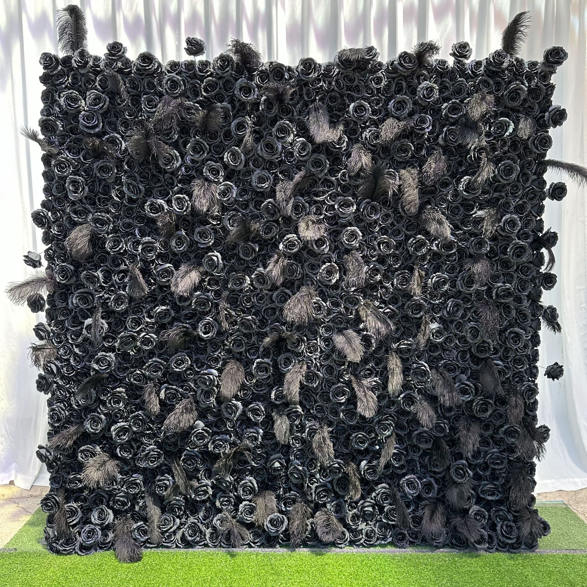 仿真羽毛花墙黑色玫瑰花墙婚庆背景花艺墙商场橱窗花艺墙