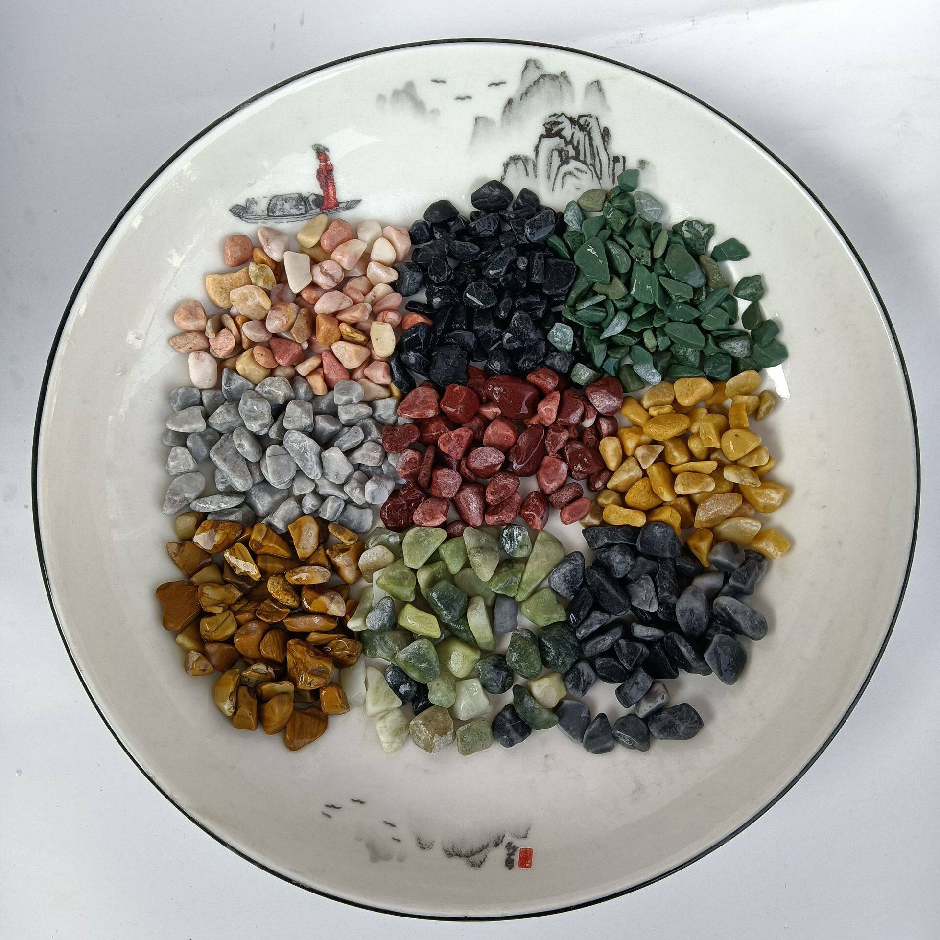 花盆园艺铺面鱼缸装饰用黑色鹅卵石黑色石子彩色鹅卵石