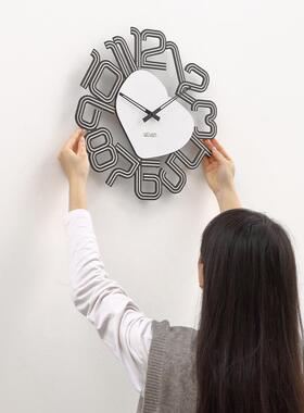 w轻ozoom屋准艺术RUB钟表客厅家用创意奢挂钟餐厅简时钟装饰约墙