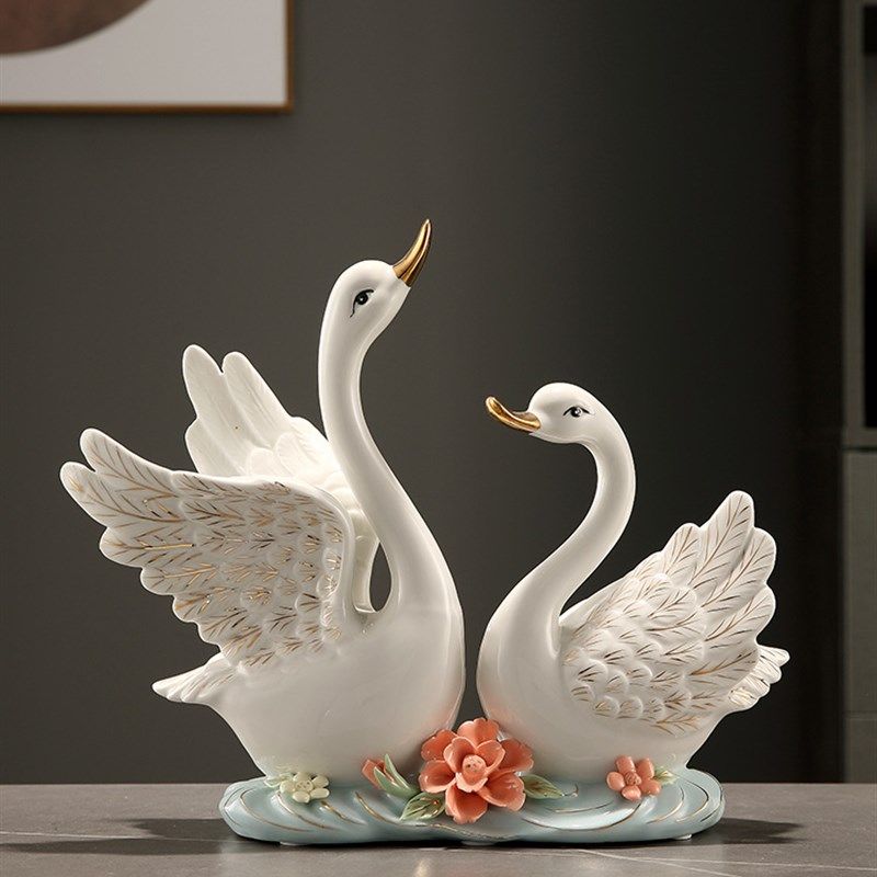 陶瓷天鹅摆件结婚礼物客厅卧室电视柜酒柜装饰品现代家居装饰品,家居饰品,装饰摆件,淘宝优惠券,粉丝福利购,淘宝优惠卷