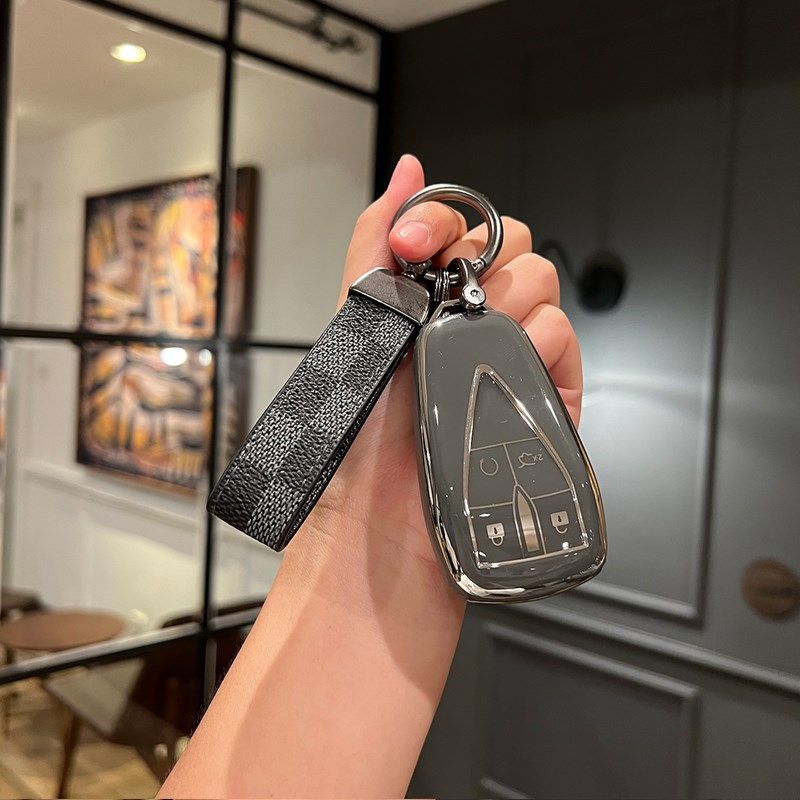 适用于长安cs75plus钥匙套univ逸动cs55男二代unik欧尚扣cs35壳z6