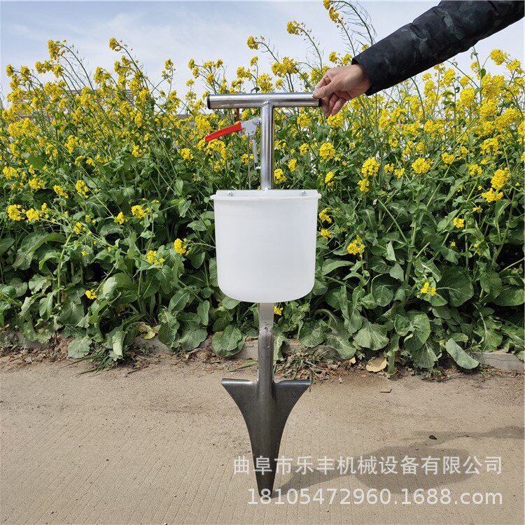 新型果树施肥机器园林树木入土追肥器农用铁锹式果园硬地施肥机