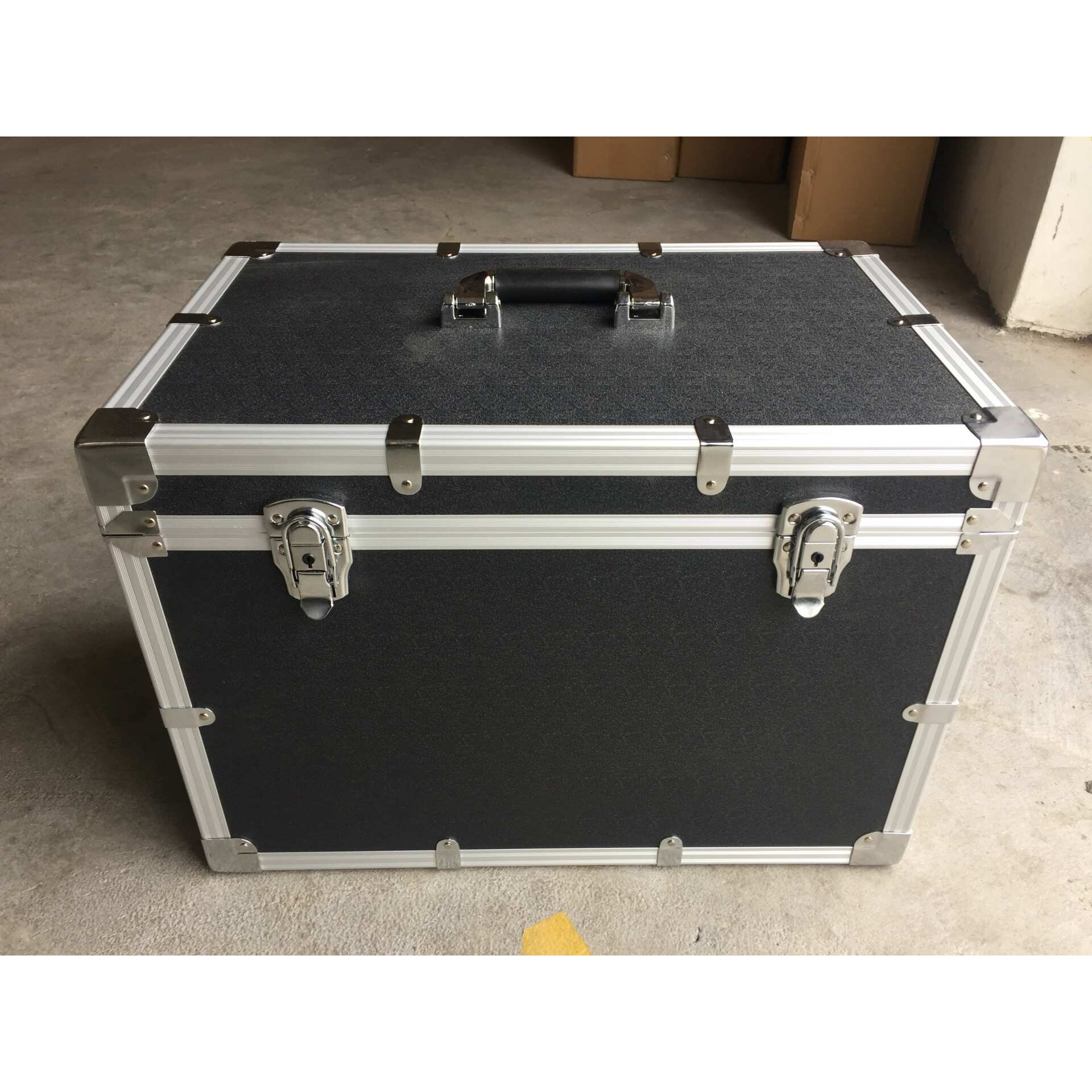 定做 大铝合金精密仪器设备外箱 黑色铝制航空工具箱