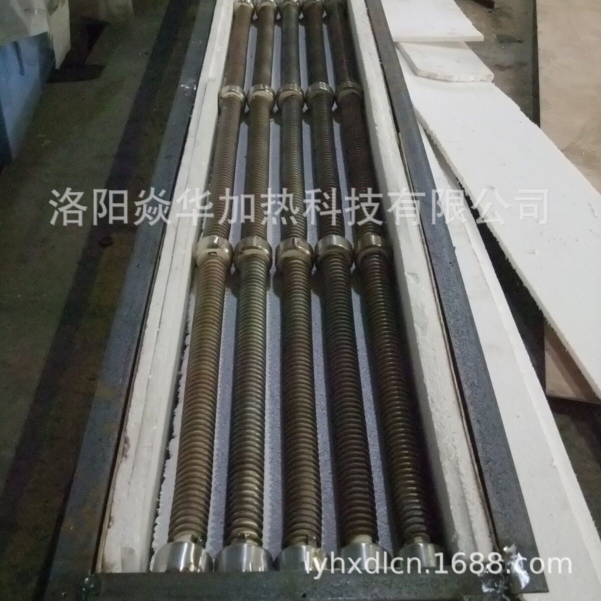 厂家供应钢化炉加热器工业电炉实验电炉零配件 陶瓷套石英电热管
