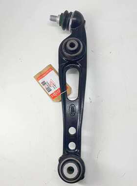 LR113304LR113281适用于18款路虎揽胜下悬挂直臂下摆臂直路虎摆臂