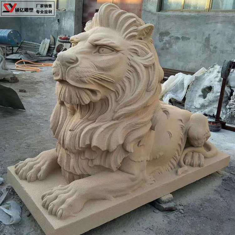狮子玻璃钢雕塑仿砂岩仿铜摆件花园庭院门口大型动物园林景观装饰