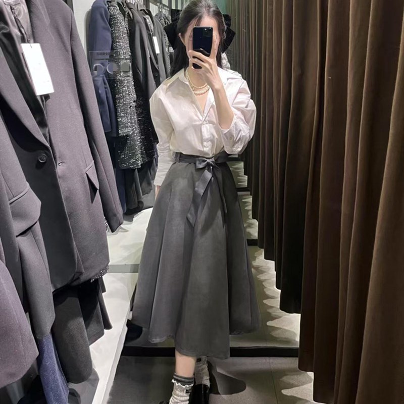 开春穿搭一整套设计感小众高级感御姐轻熟风职业衬衫裙子两件套装
